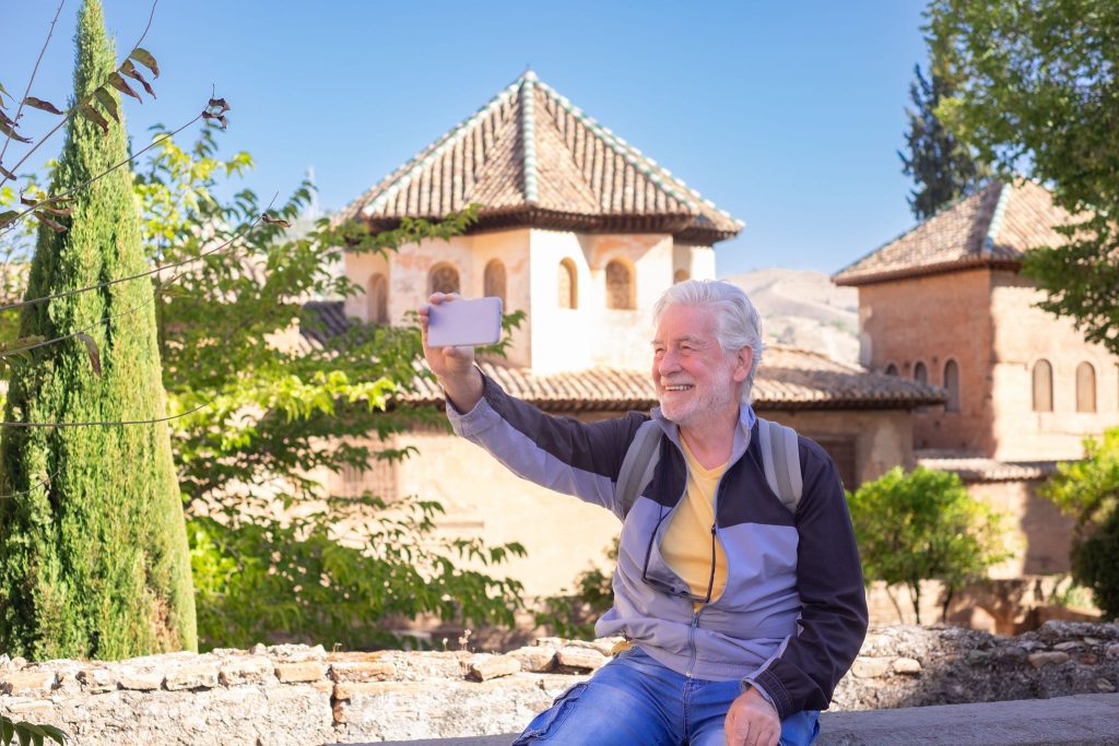 Top 5 vacanțe pentru seniori în 2026 – destinații sigure și confortabile